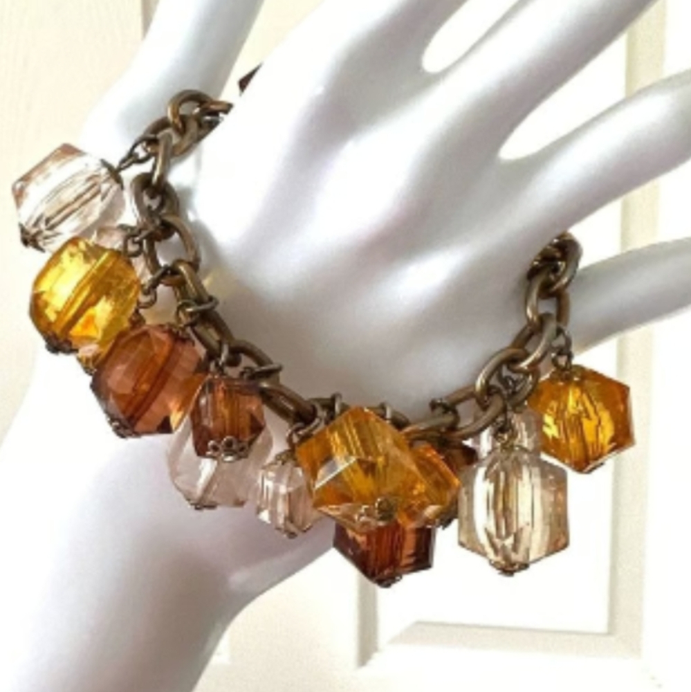 ✨ Joan Rivers | Amber Tone Beaded Charm Bracelet